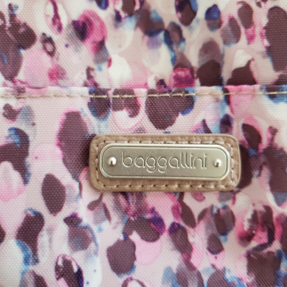 Baggallini Crossbody Purse, Not Used, Pink & Purple - Picture 4 of 6